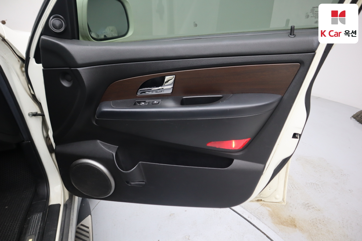 KG Mobility Rexton 2013 - Image 32