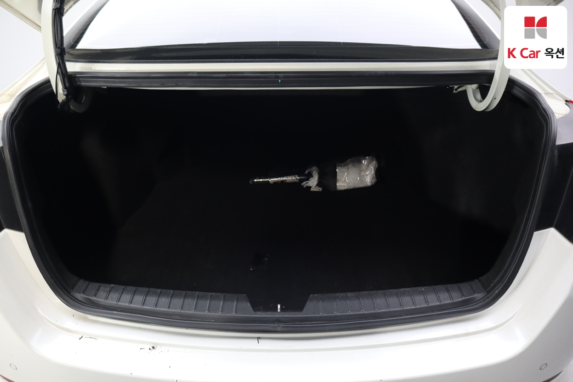 Kia K5 2013 - Image 26