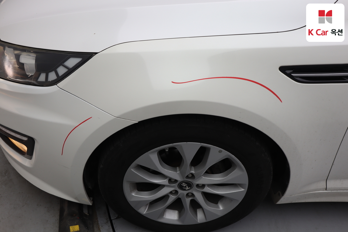 Kia K5 2013 - Image 36