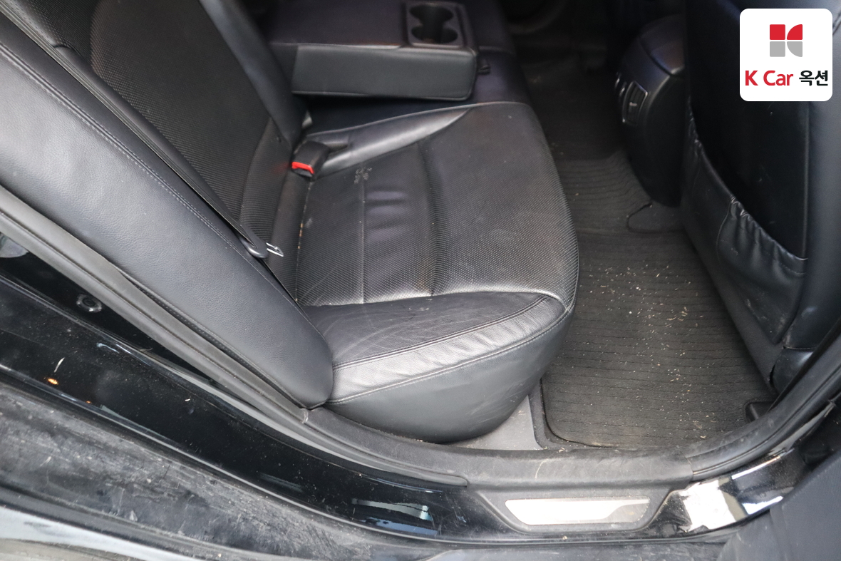 Hyundai Sonata 2011 - Image 27