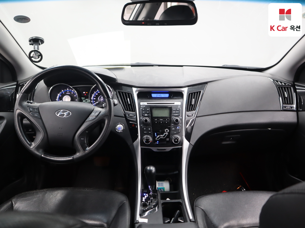 هيونداي سوناتا 2010 - صورة 3