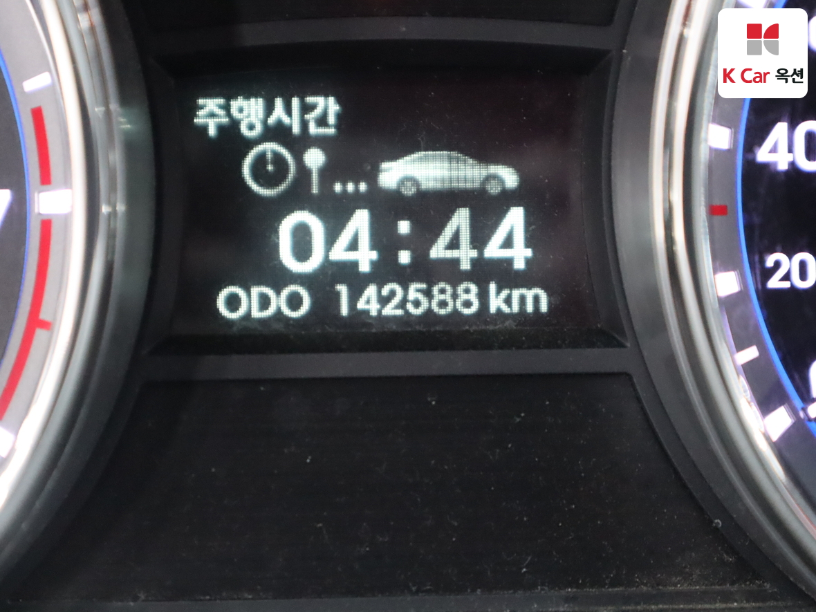 هيونداي سوناتا 2010 - صورة 4