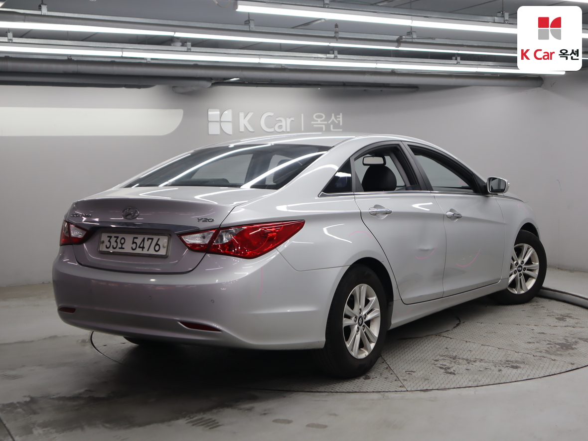 هيونداي سوناتا 2010 - صورة 2