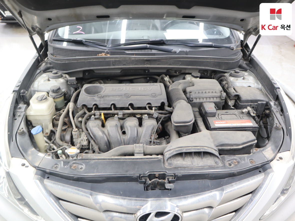 هيونداي سوناتا 2010 - صورة 31