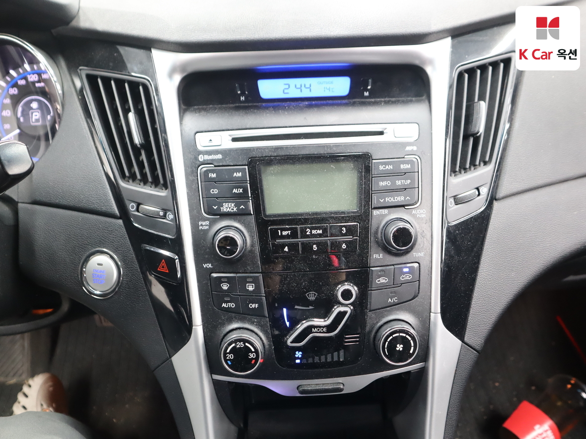 هيونداي سوناتا 2010 - صورة 14