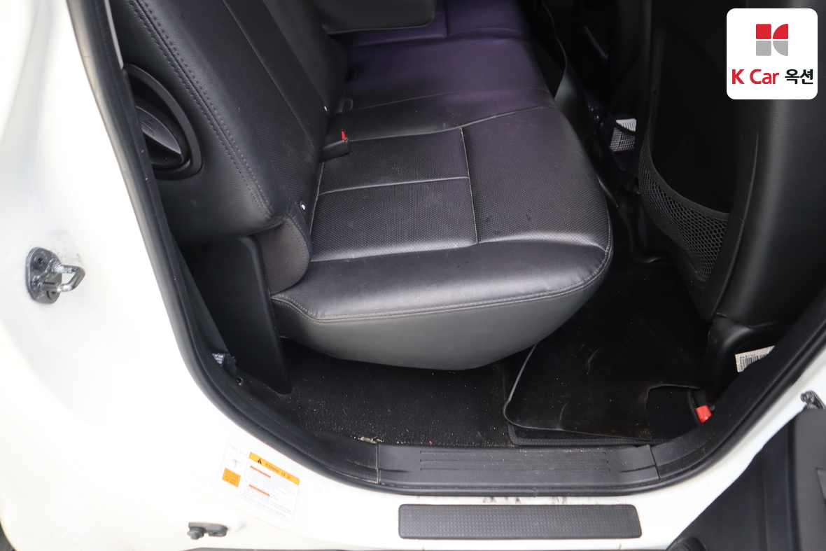 KG Mobility Korando Sports 2016 - Image 27