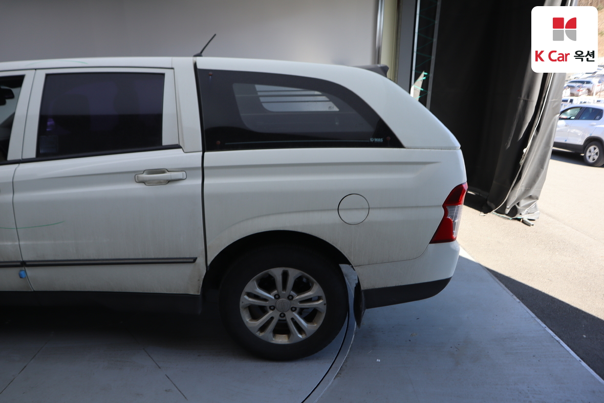 KG Mobility Korando Sports 2016 - Image 45