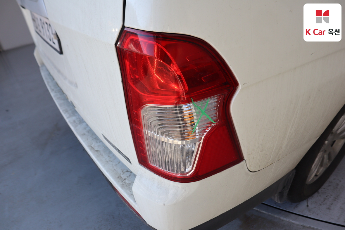 KG Mobility Korando Sports 2016 - Image 35