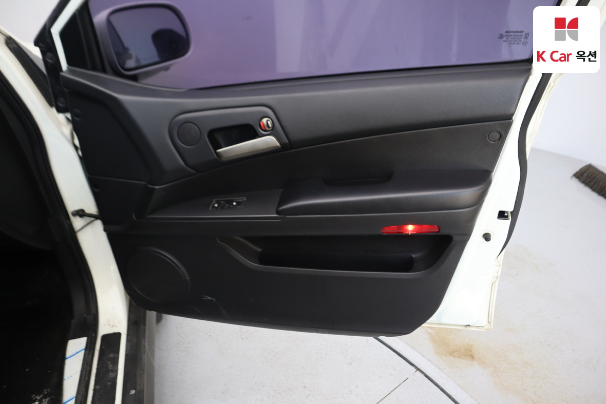 KG Mobility Korando Sports 2016 - Image 28