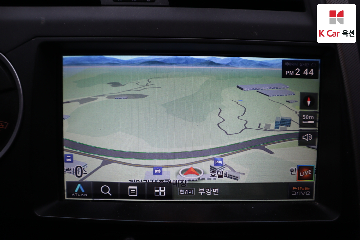 KG Mobility Korando Sports 2016 - Image 13