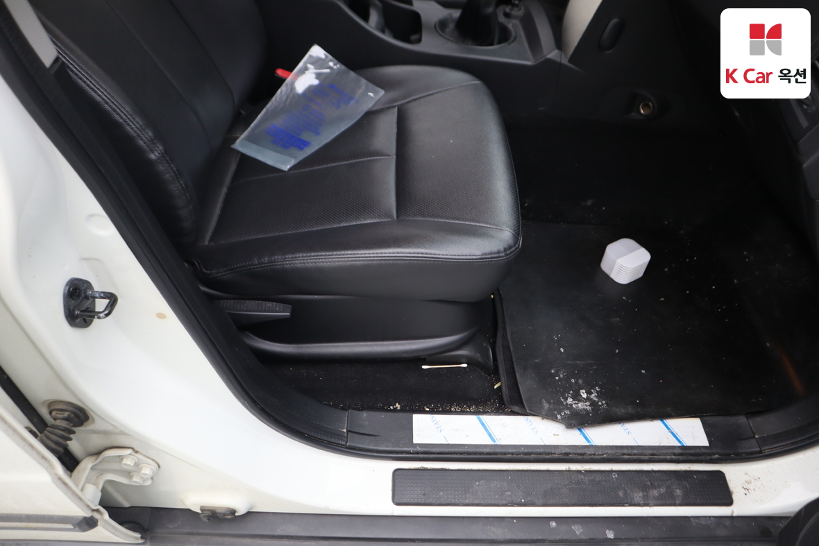 KG Mobility Korando Sports 2016 - Image 29