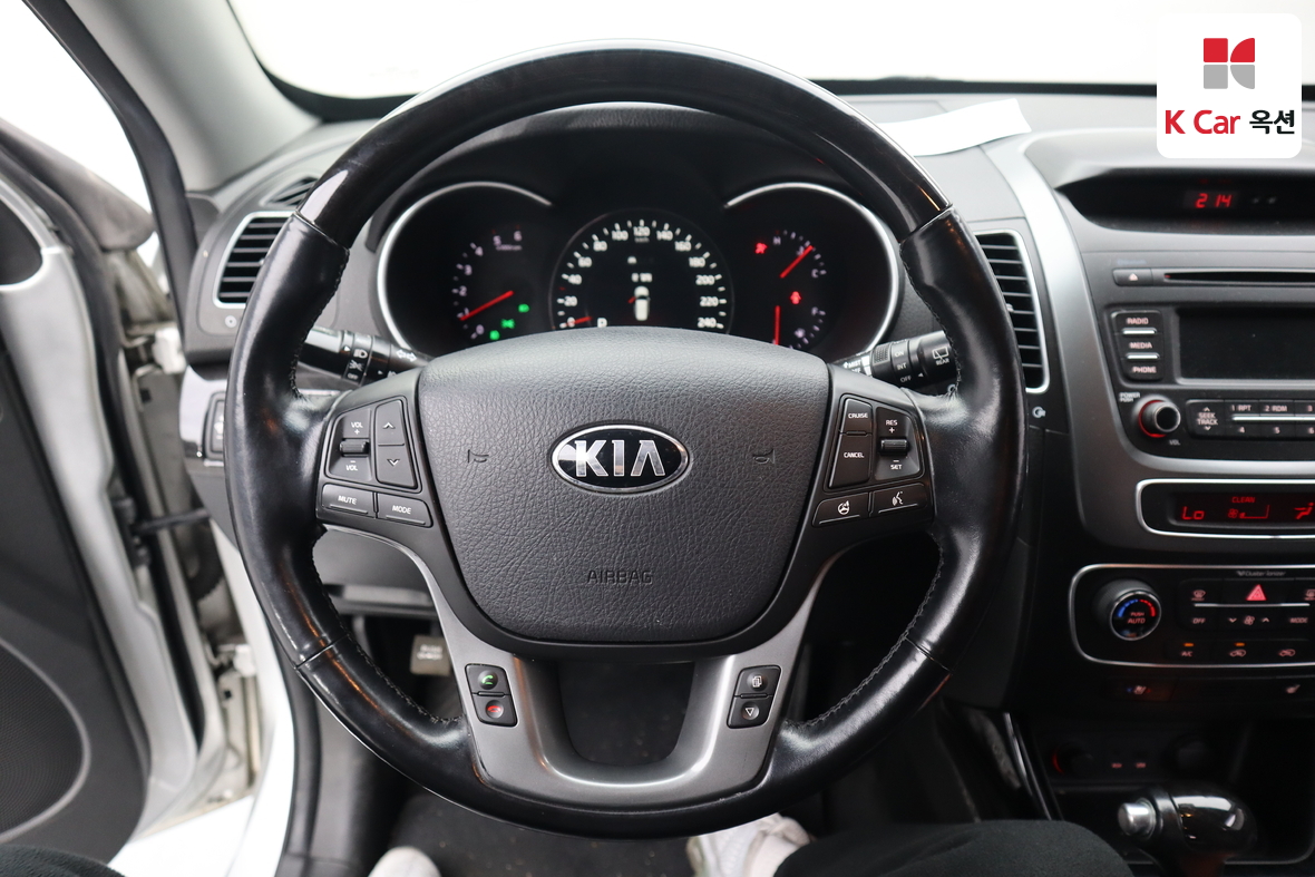 Kia Sorento 2013 - Image 10