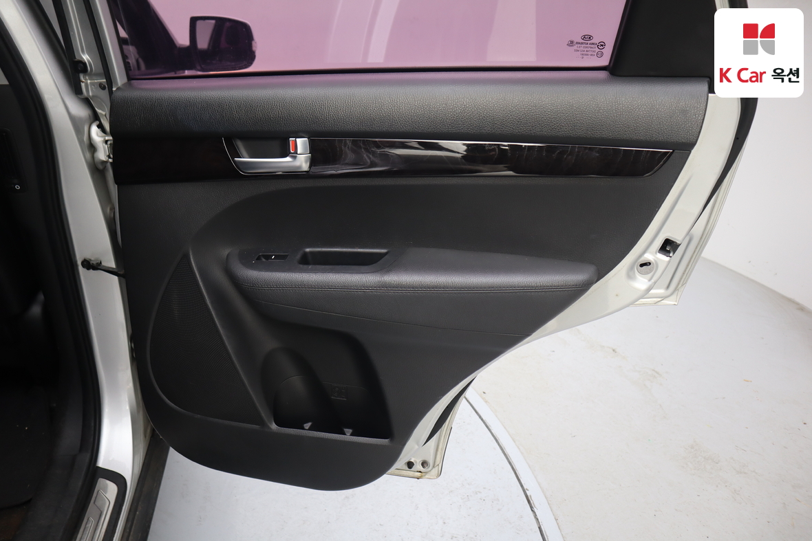 Kia Sorento 2013 - Image 26