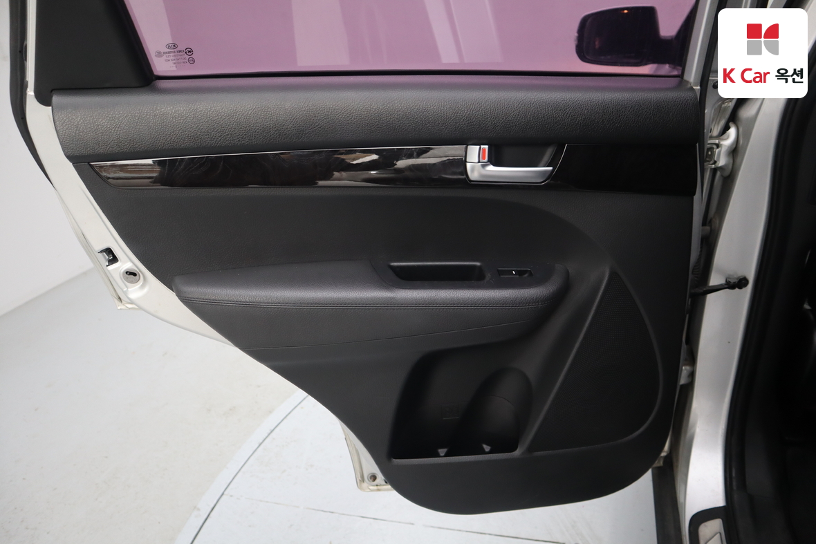 Kia Sorento 2013 - Image 20