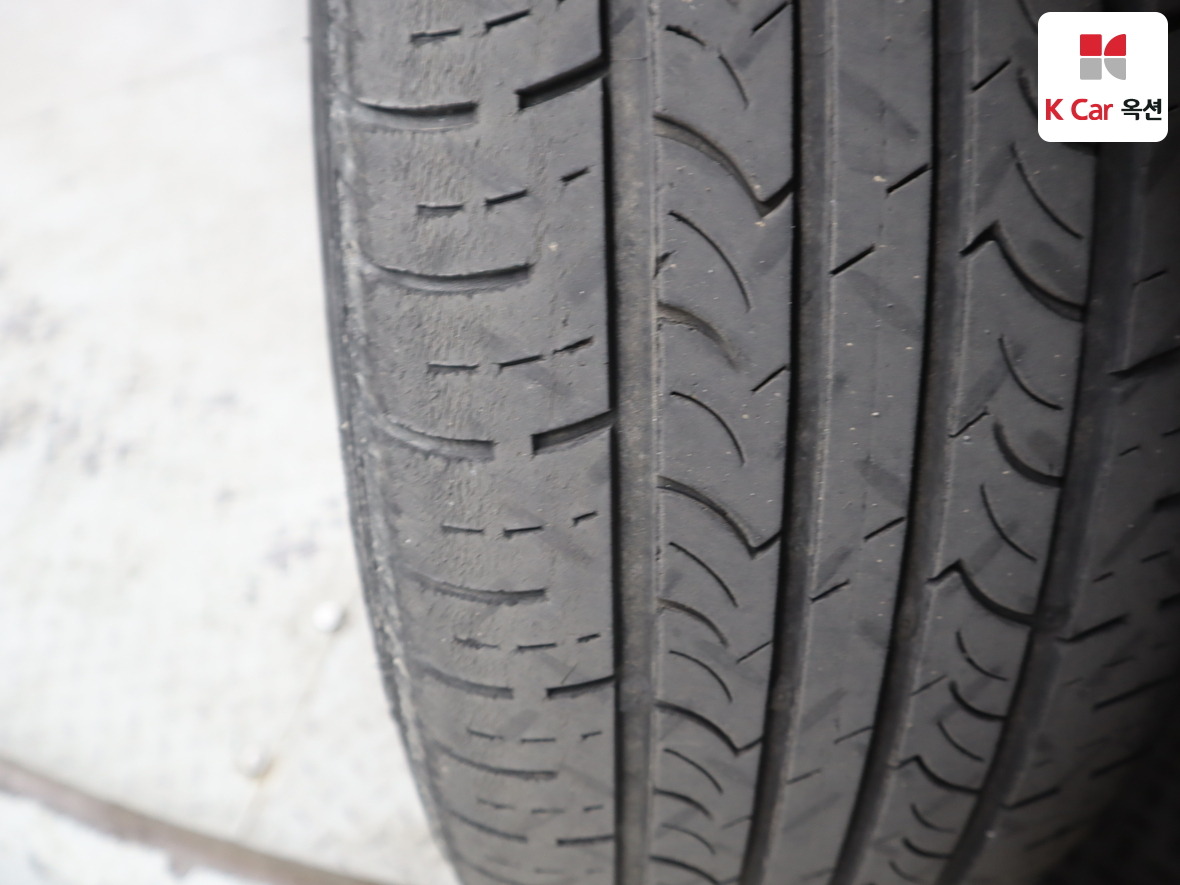 KG Mobility Korando Sports 2012 - Image 31