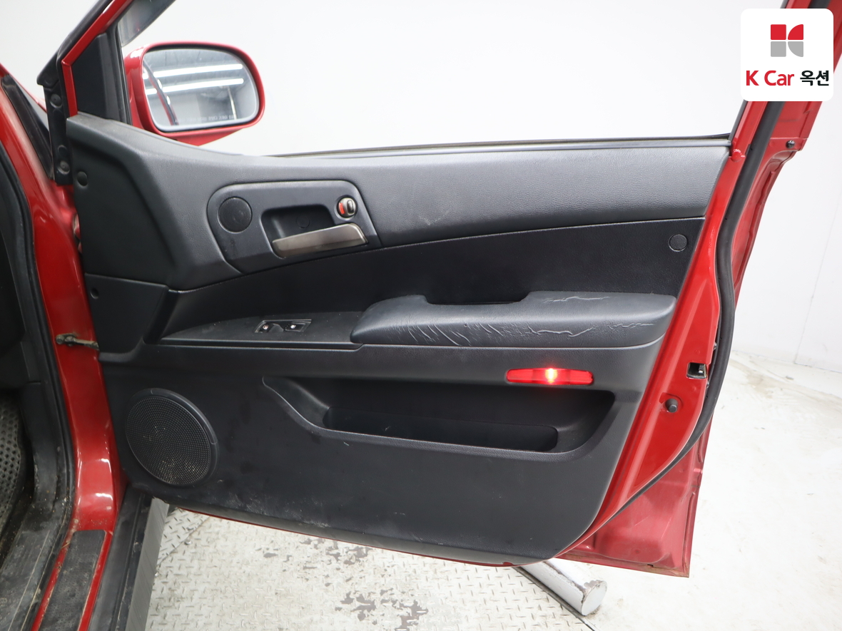 KG Mobility Korando Sports 2012 - Image 28