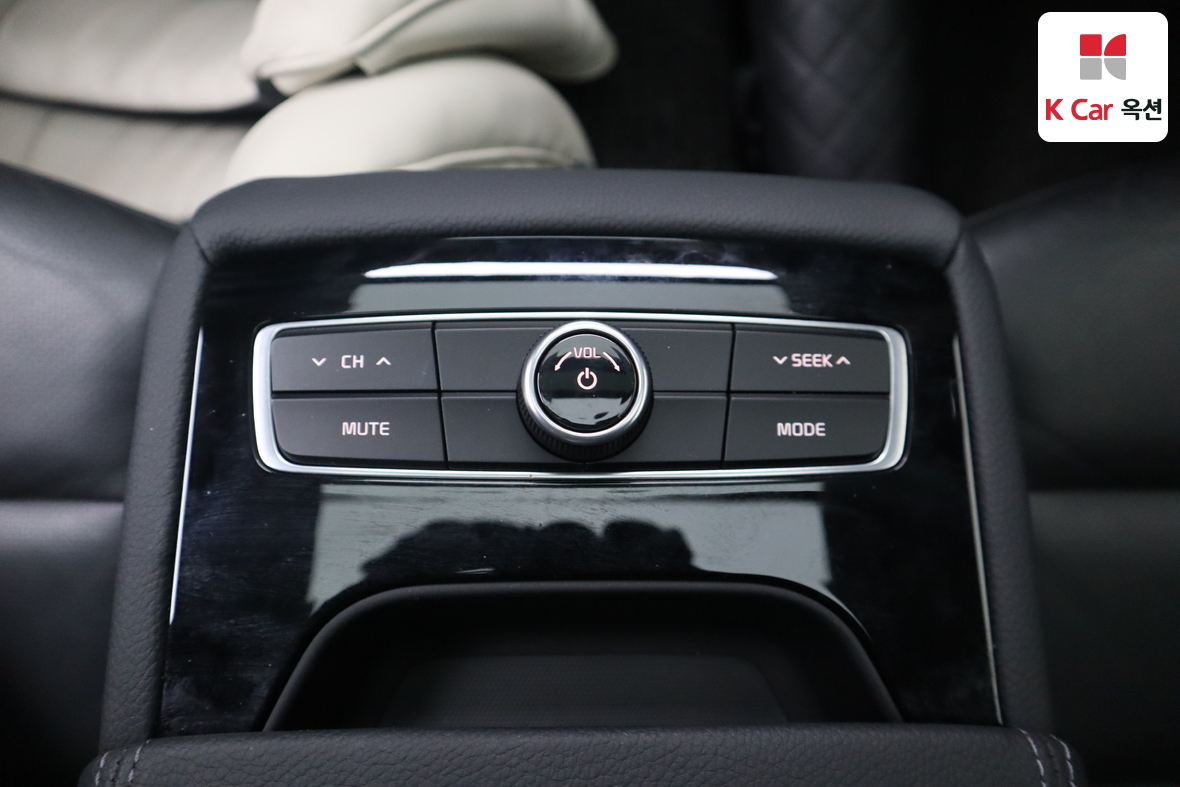 كيا K7 2016 - صورة 25