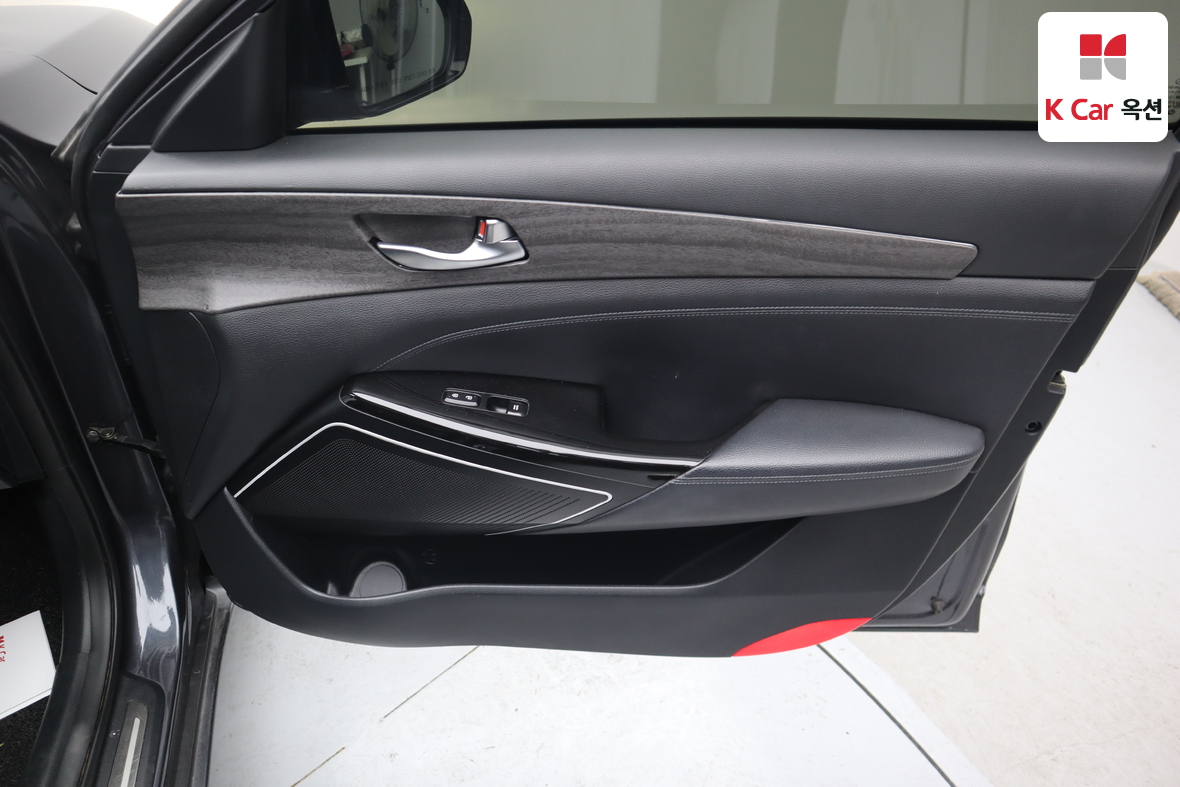 كيا K7 2016 - صورة 32