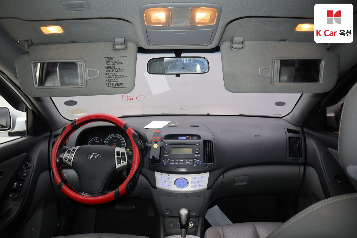 Hyundai Elantra 2009 - Image 3