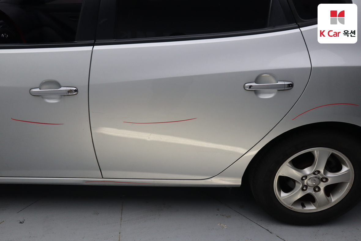 Hyundai Elantra 2009 - Image 36