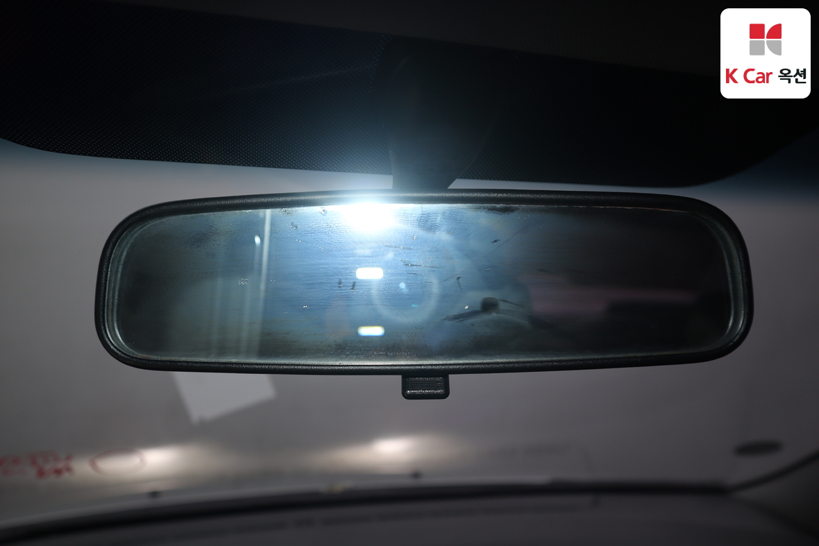 Hyundai Elantra 2009 - Image 12