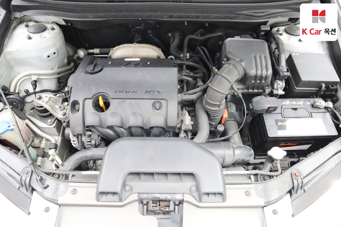 Hyundai Elantra 2009 - Image 31