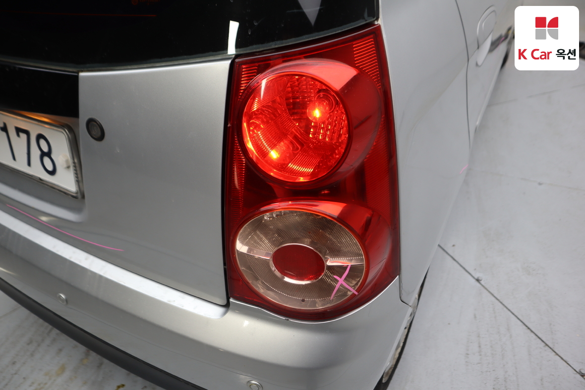 Kia Morning 2011 - Image 40