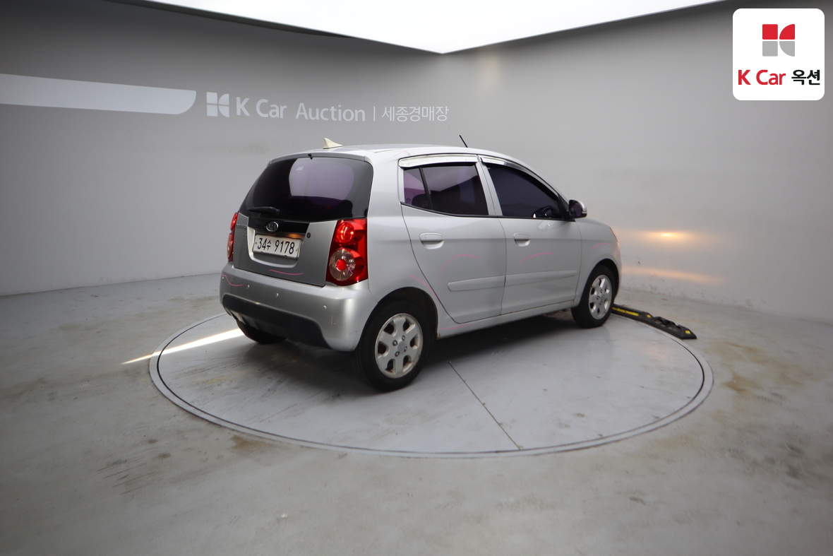 Kia Morning 2011 - Image 2