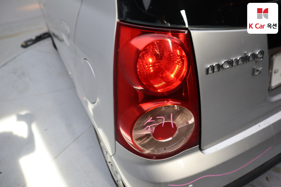 Kia Morning 2011 - Image 38