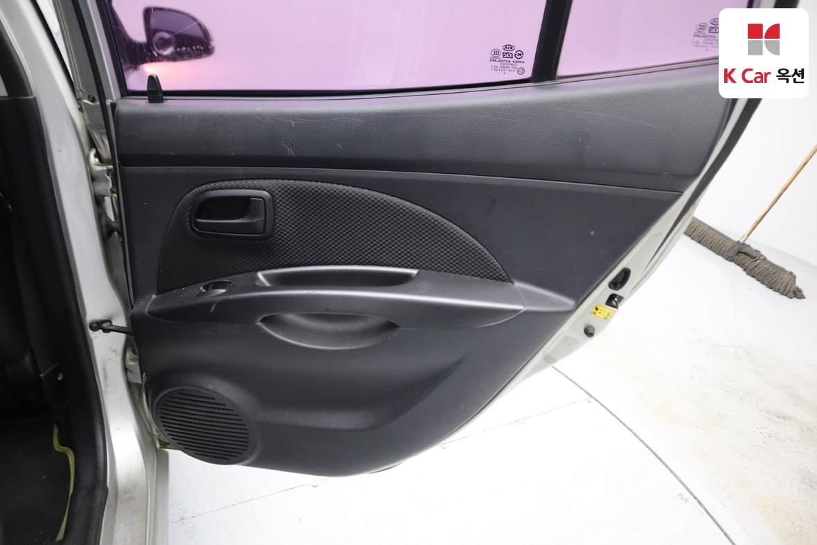 Kia Morning 2011 - Image 26