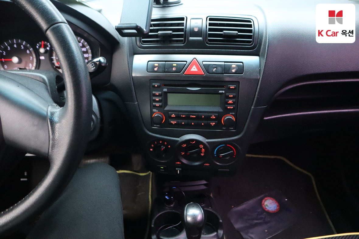Kia Morning 2011 - Image 6
