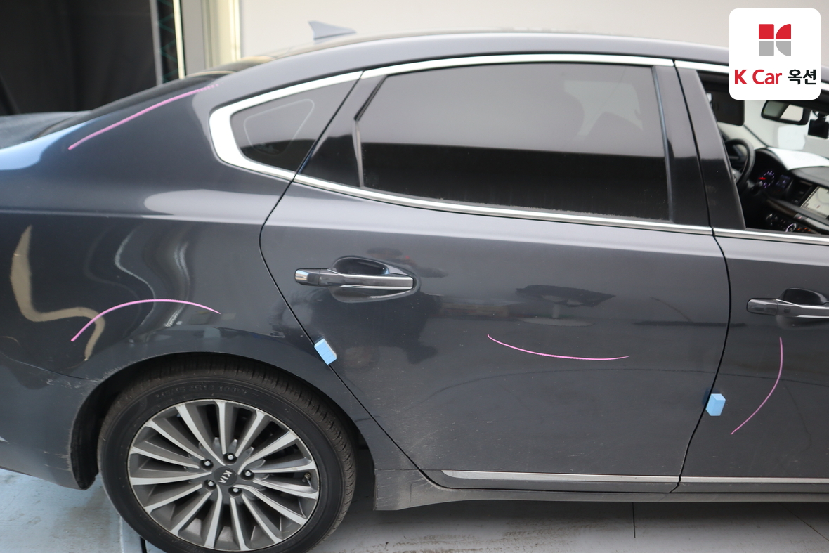 Kia K7 2019 - Image 36