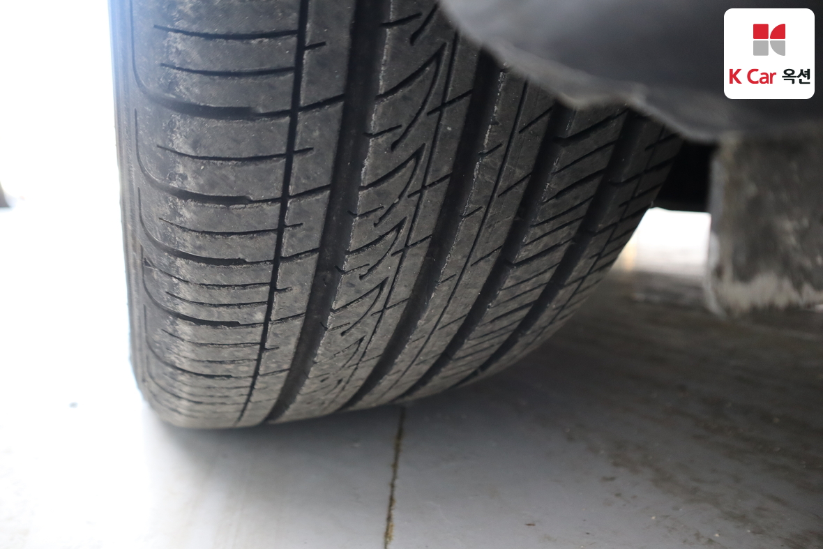 Kia K7 2019 - Image 32