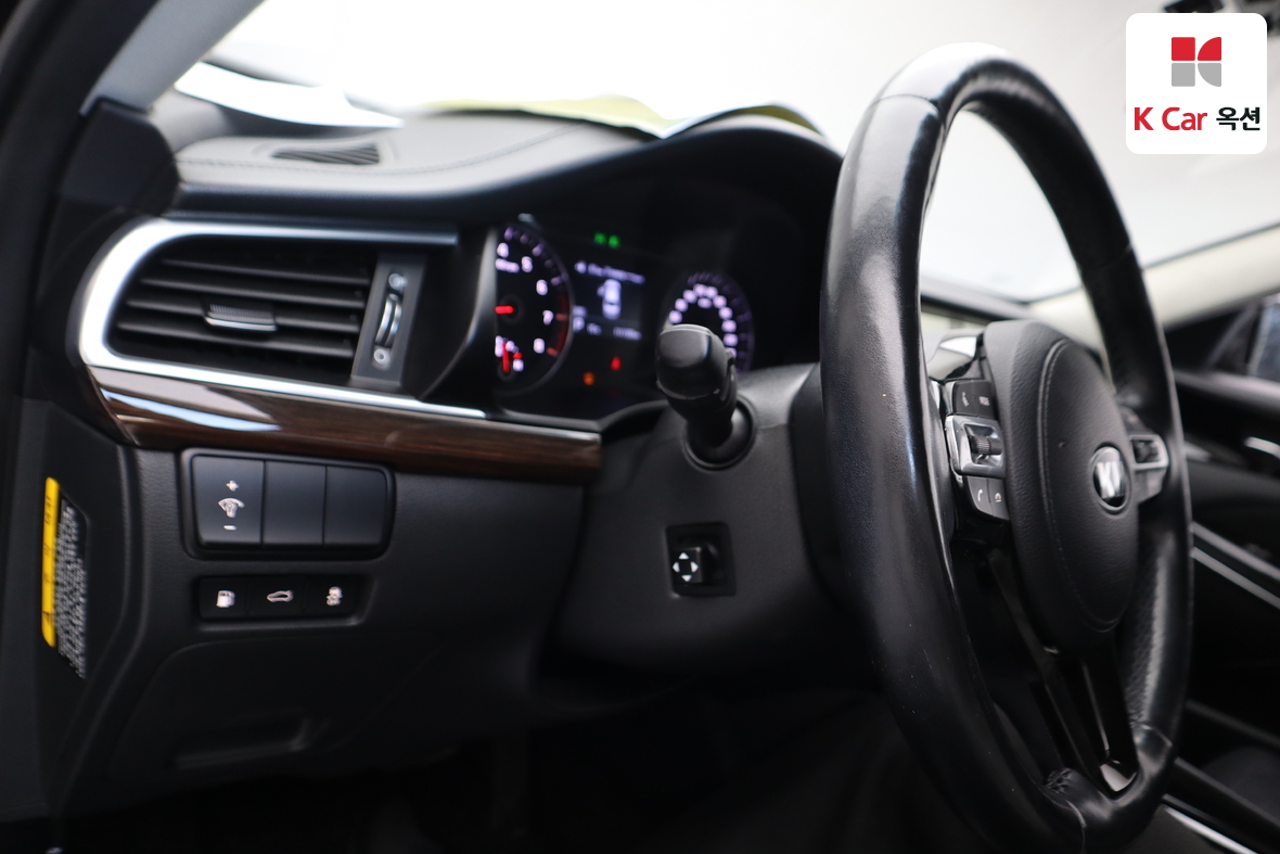 Kia K7 2019 - Image 9