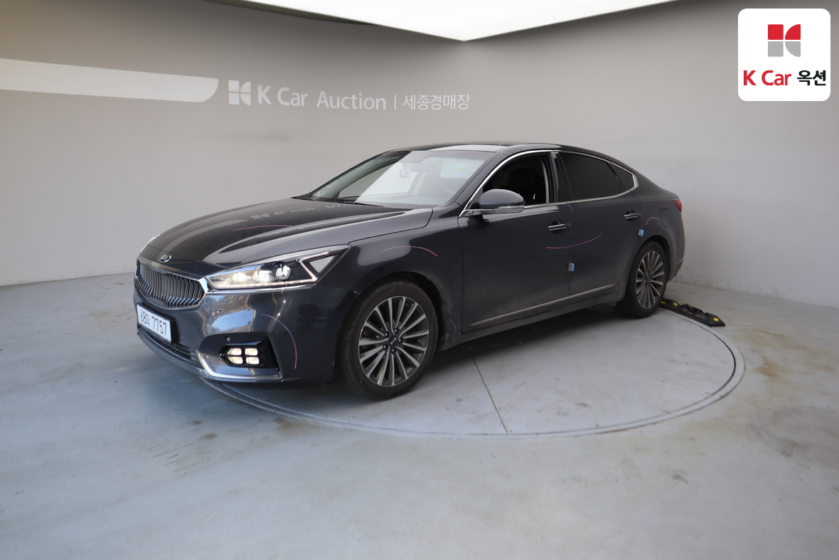 Kia K7 2019 - Image 1