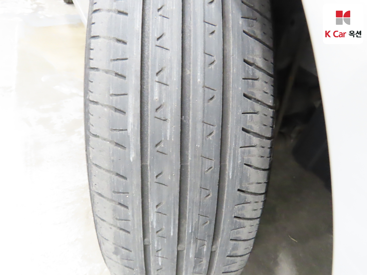 هيونداي أكسنت 2017 - صورة 31