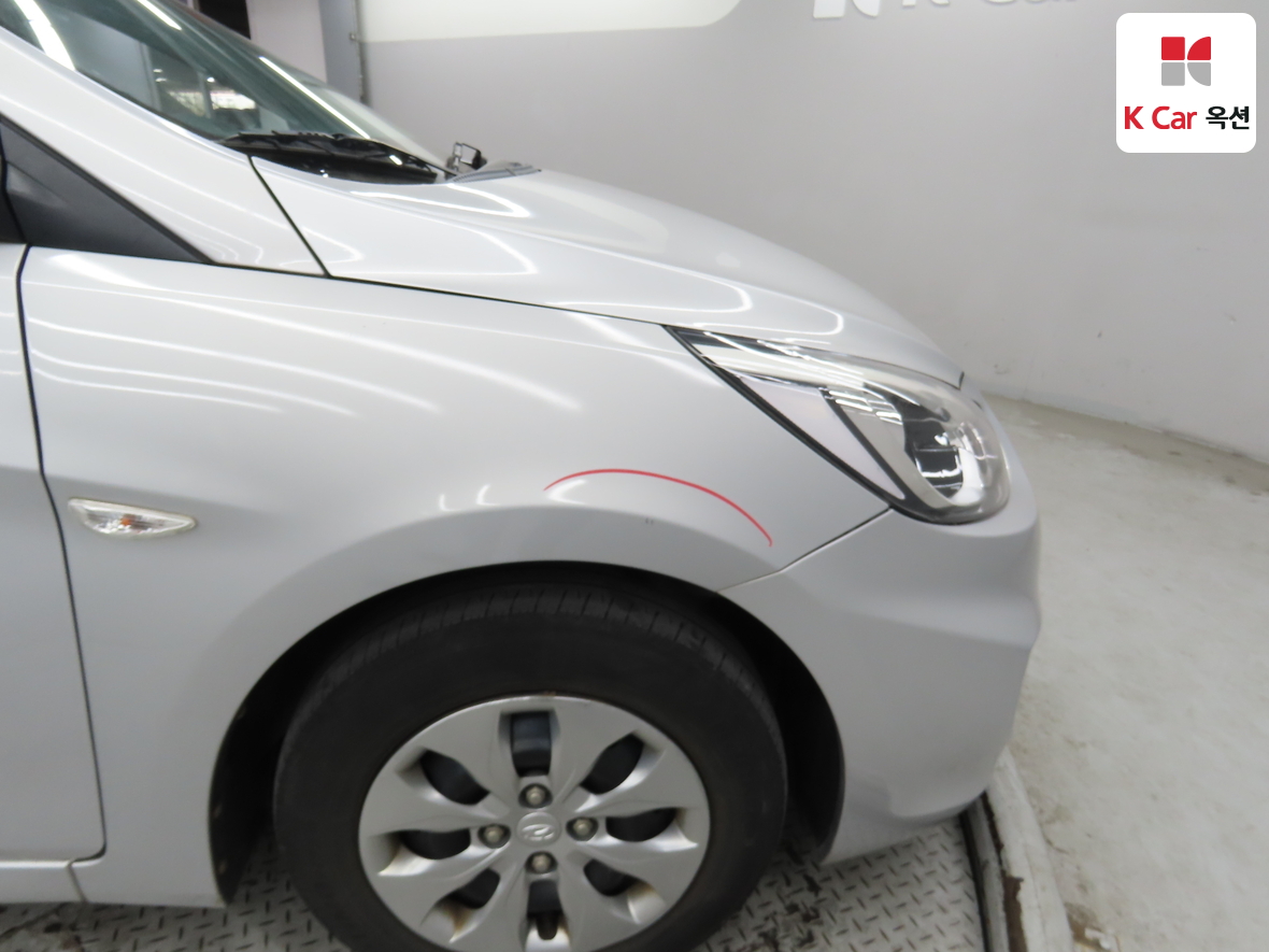 هيونداي أكسنت 2017 - صورة 43