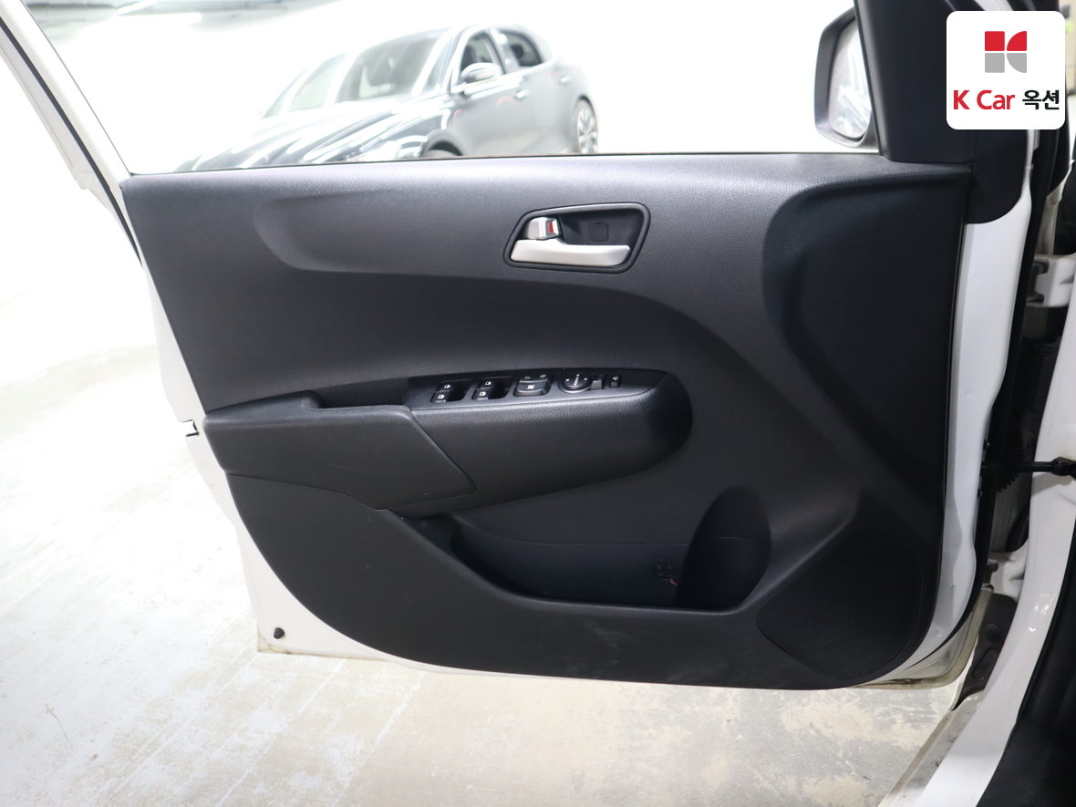 Kia Morning 2022 - Image 8