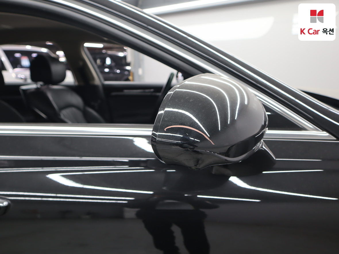 جينيسيس G90 2021 - صورة 40