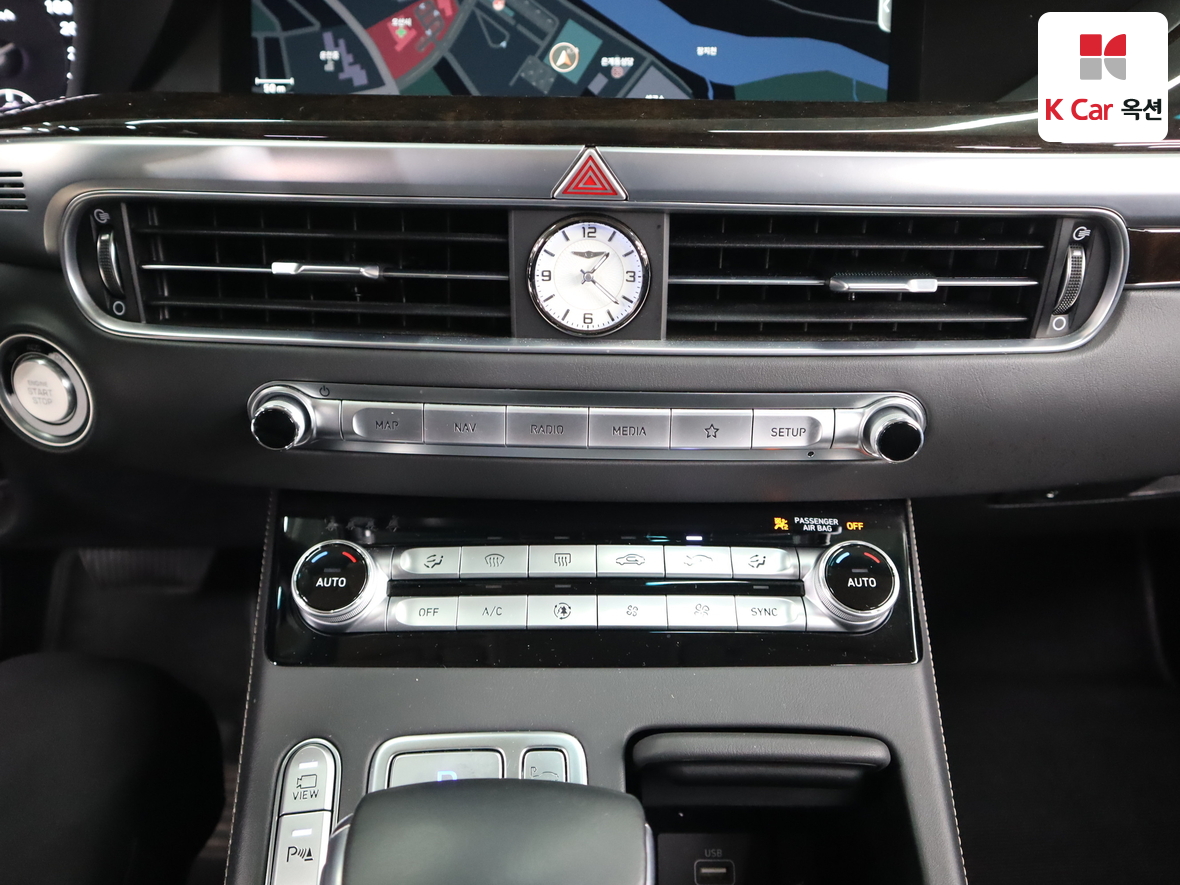 جينيسيس G90 2021 - صورة 15