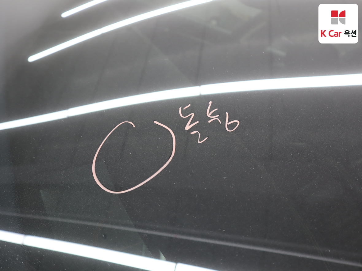 جينيسيس G90 2021 - صورة 36