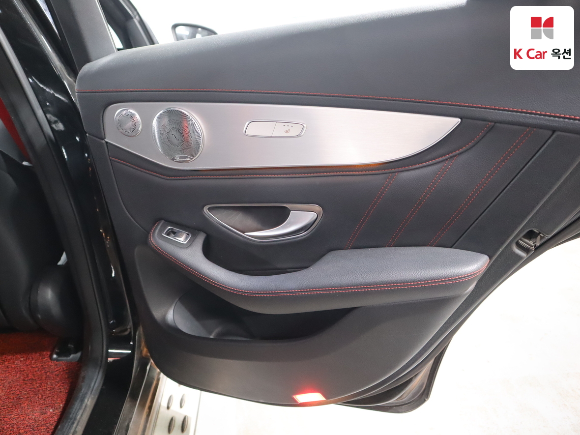 메르세데스-벤츠 GLC 2018 - 이미지 32