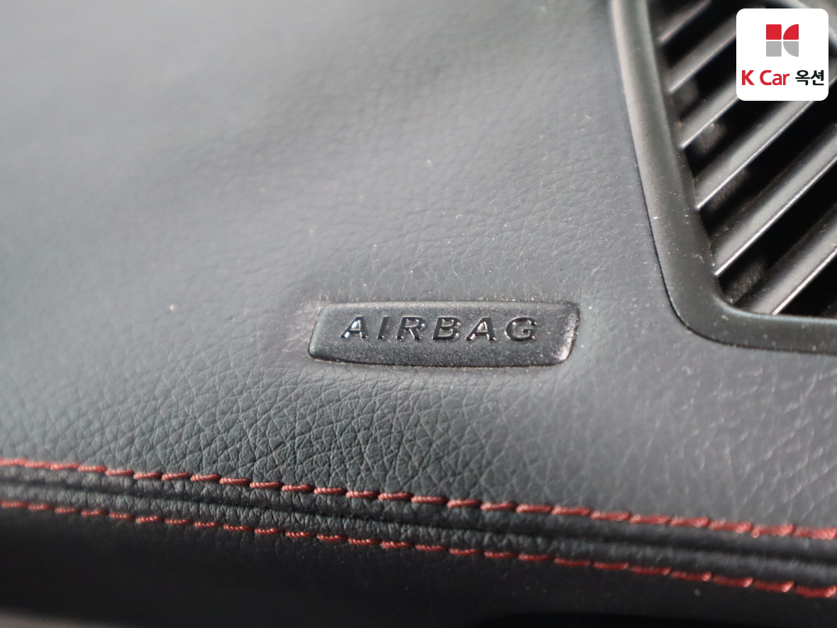 메르세데스-벤츠 GLC 2018 - 이미지 36