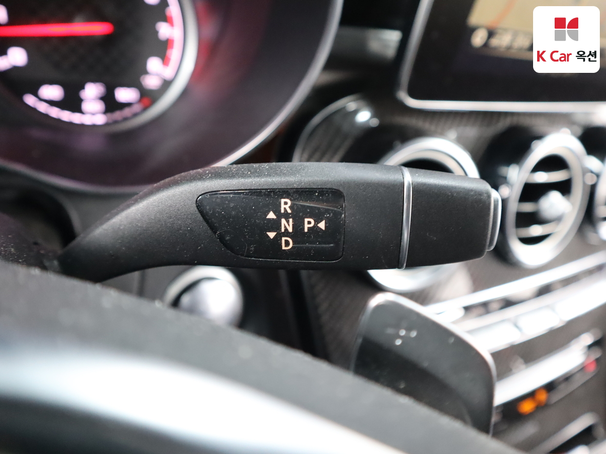 메르세데스-벤츠 GLC 2018 - 이미지 17