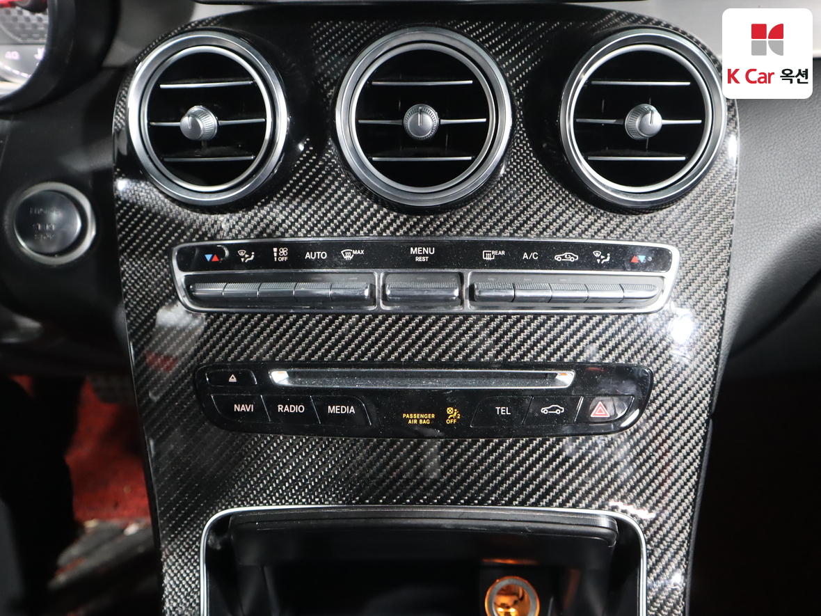 메르세데스-벤츠 GLC 2018 - 이미지 15