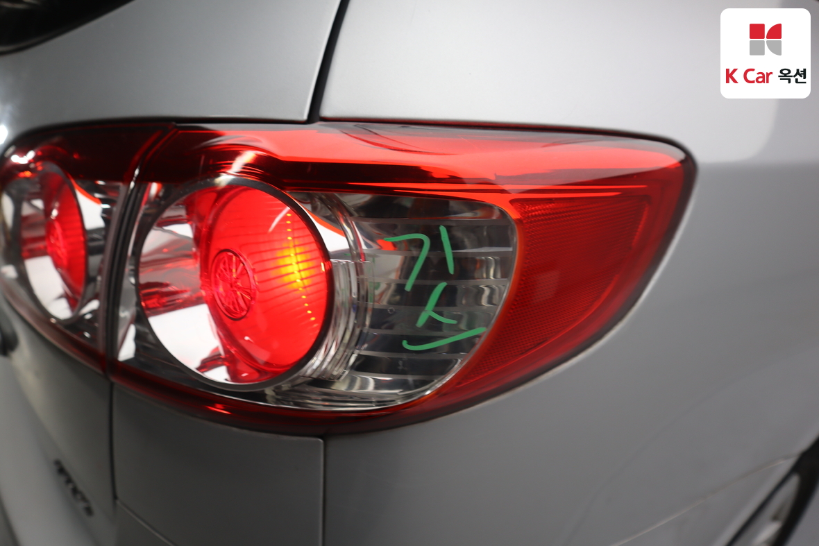 Hyundai Santa Fe 2010 - Image 46