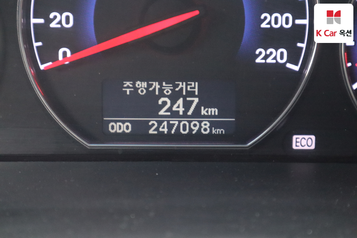 Hyundai Santa Fe 2010 - Image 4