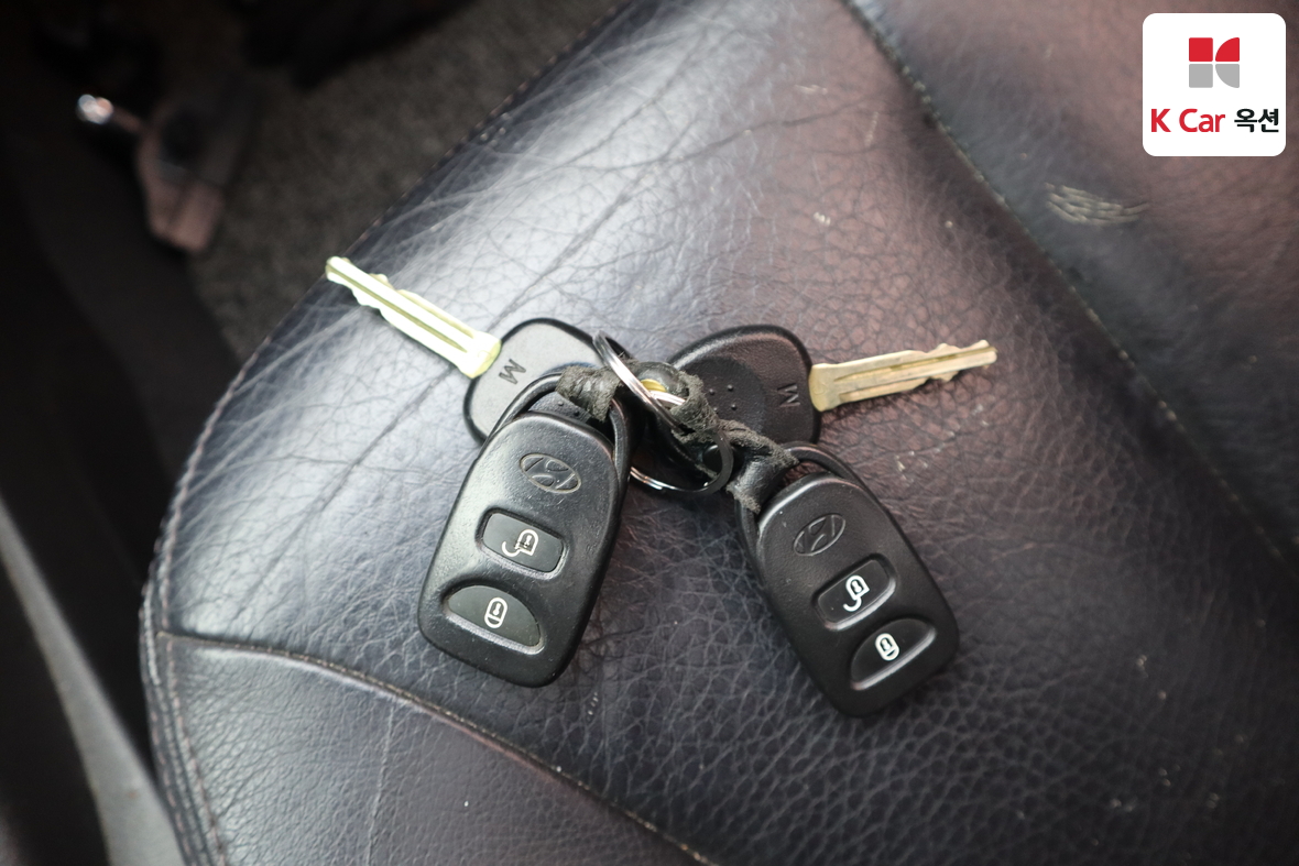 Hyundai Santa Fe 2010 - Image 19