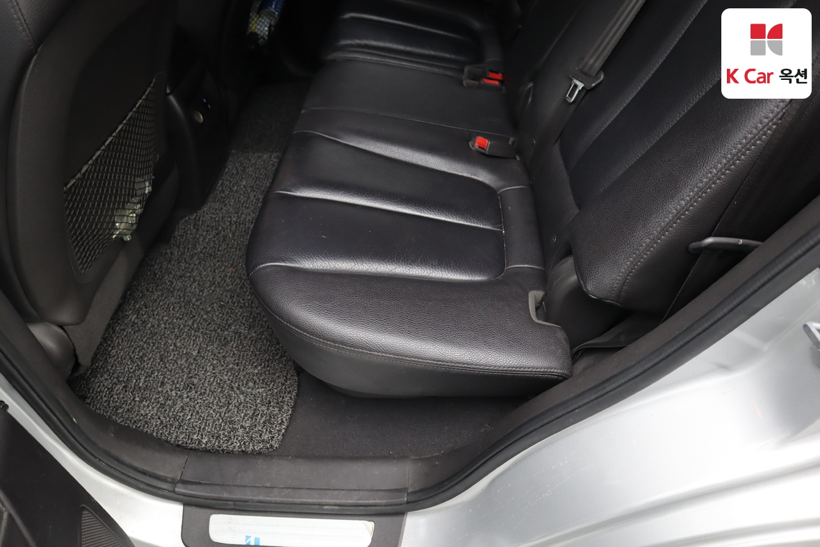 Hyundai Santa Fe 2010 - Image 26