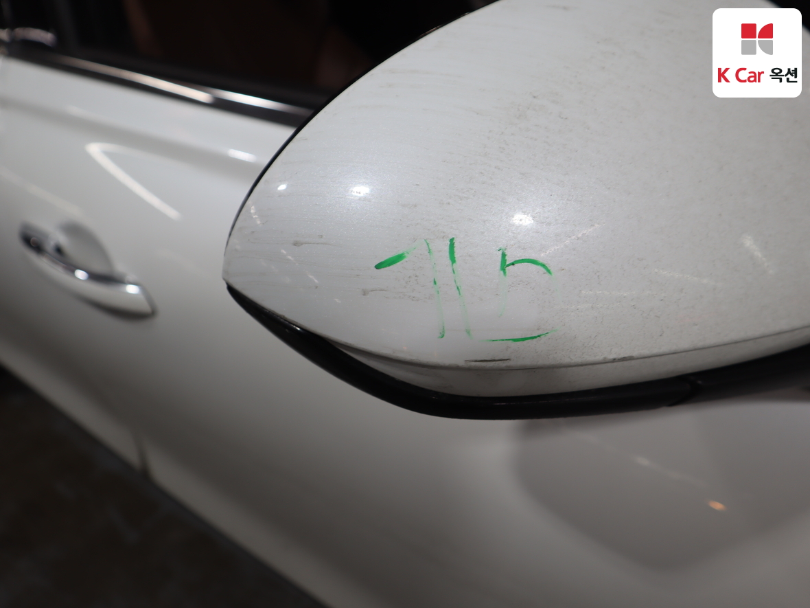 Genesis G80 2021 - Image 36